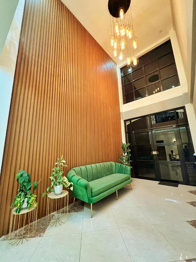 Verra Inn Tagaytay City Екстериор снимка
