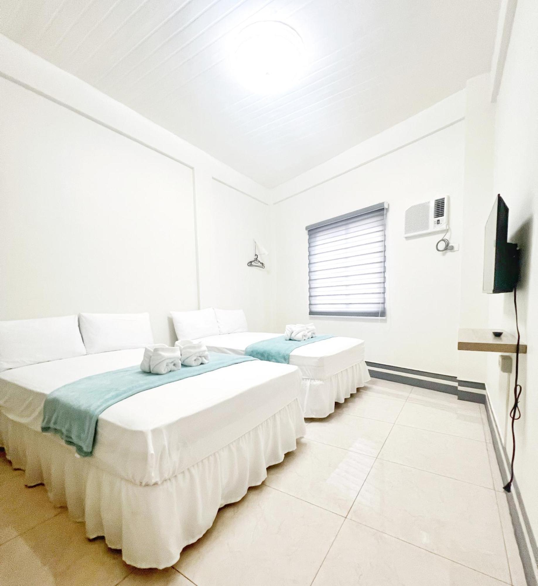 Verra Inn Tagaytay City Екстериор снимка